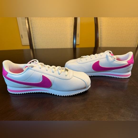 New Nike Cortez Leather White Pink Sneaker Shoes Size US 7Y - Picture 10 of 13